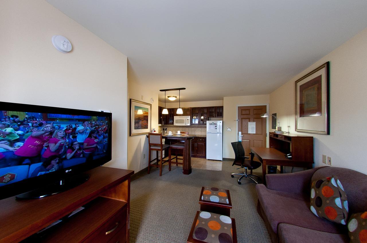 Staybridge Suites East Stroudsburg - Poconos By Ihg Экстерьер фото